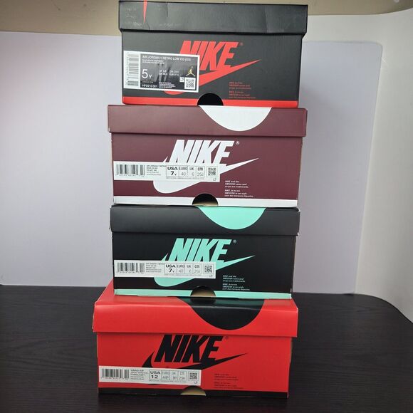 Lot 0f 52 Empty black&white Adult Jordan Boxes - Mens-Womens- Y Great Condition main image 14